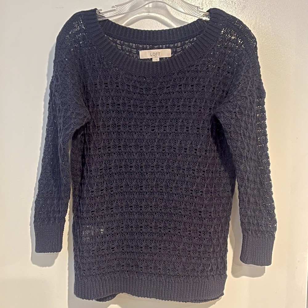 NWOT. LOFT Pullover Sweater. Navy Blue. Size Small.